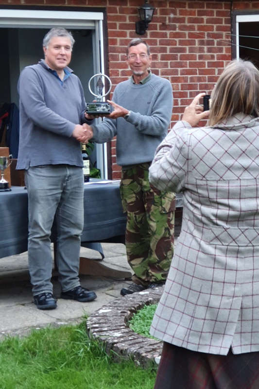 533x800 pixels (171K)